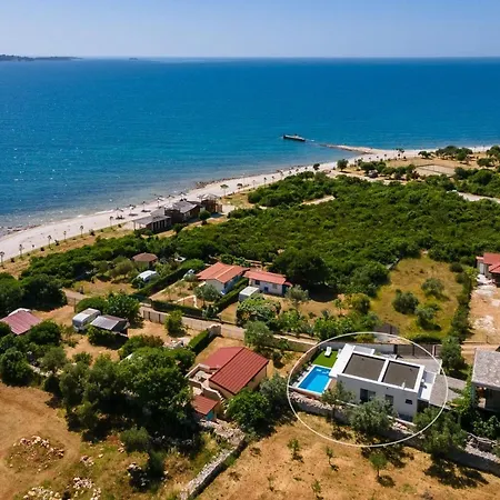 Cubic Villa Peroj Exterior photo